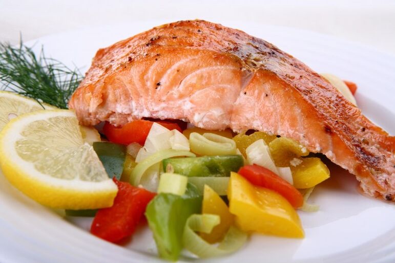 السمك بالخضروات لفقدان الوزن